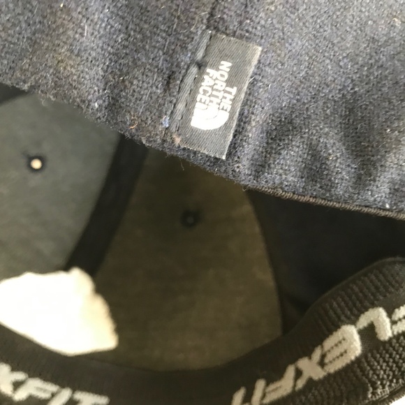 The North Face Ball Cap Hat Navy Blue Wool Flex Fit Unisex - Picture 7 of 7